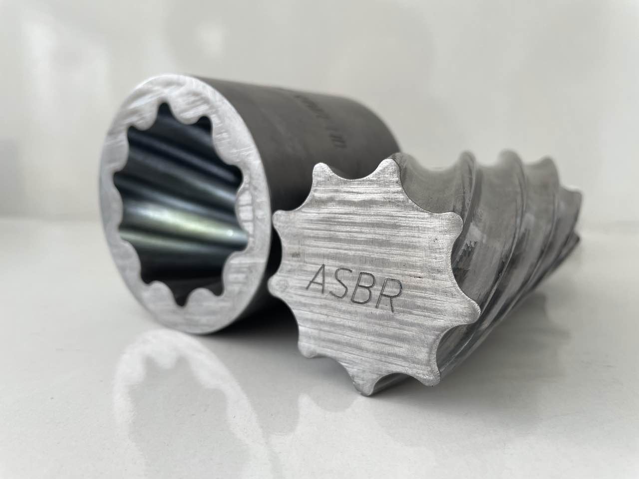 ASBR 全金属螺杆马达定转子零件实物照片